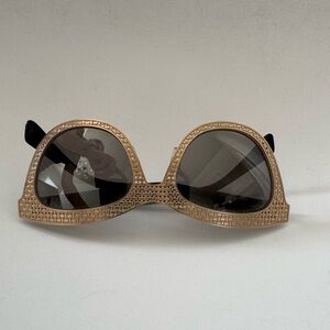 Marc By Marc Jacobs 435 Cat Eyes Sunglasses Gold And Black